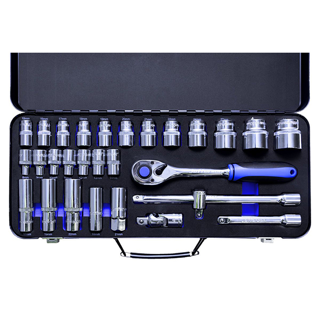 29 Piece Socket Set